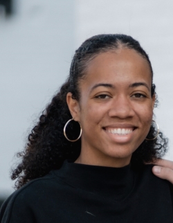 headshot photo of sydney hassell